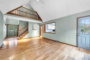 6 Townview Cir, East Longmeadow, MA 01028 - Photo 10