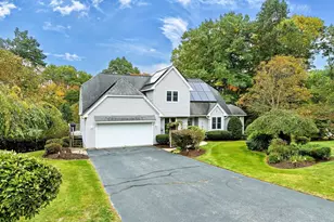 6 Townview Cir, East Longmeadow, MA 01028 - Photo 2