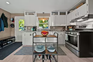 40 Buckman St, Woburn, MA 01801 - Photo 4