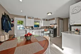 40 Buckman St, Woburn, MA 01801 - Photo 8