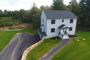 10 Boxberry Ln, Freetown, MA 02717 - Photo 2