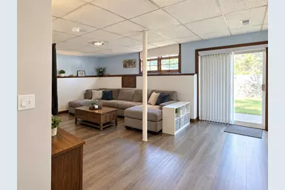 1476 Main St, Leominster, MA 01453 - Photo 8
