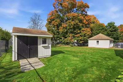 49 Vernon St, Haverhill, MA 01835 - Photo 6