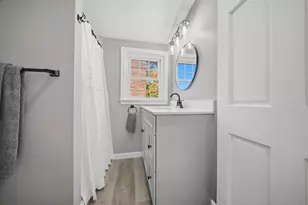 49 Vernon St, Haverhill, MA 01835 - Photo 28