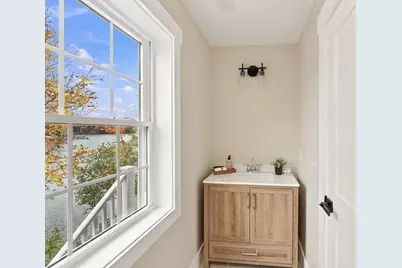 46 Hastings Ave, Worcester, MA 01606 - Photo 18