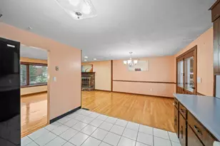 9 Vine St, Randolph, MA 02368 - Photo 8
