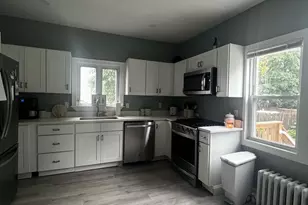17 E Main St, Avon, MA 02322 - Photo 2