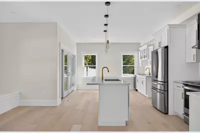 152 Central Ave, Falmouth, MA 02536 - Photo 8