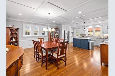 732 W Roxbury Pkwy, Boston, MA 02131 - Photo 8