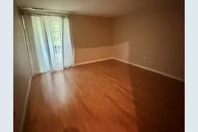 38 Walker St #10, Lowell, MA 01854 - Photo 8