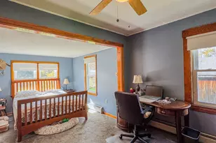 81 Maple St, Northfield, MA 01360 - Photo 16