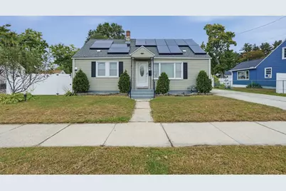 1426 Roosevelt Avenue, Springfield, MA 01109 - Photo 1