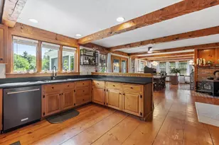 11 Francis Ave, Lunenburg, MA 01462 - Photo 14