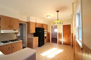 51 Library St, Revere, MA 02151 - Photo 8