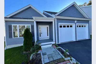 181 Crownshield Ave #C, Uxbridge, MA 01569 - Photo 2