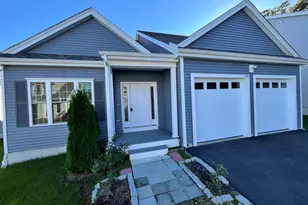 181 Crownshield Ave, Uxbridge, MA 01569 - Photo 2