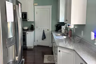 147 Manthorne Rd, Boston, MA 02132 - Photo 8
