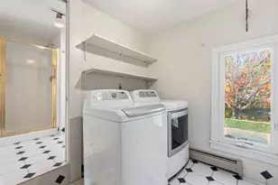81 Franklin St, Greenfield, MA 01301 - Photo 30