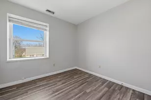 21 Middlesex Ave, Worcester, MA 01604 - Photo 16