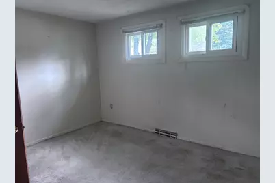 13 Lee Cir, Hudson, MA 01749 - Photo 8