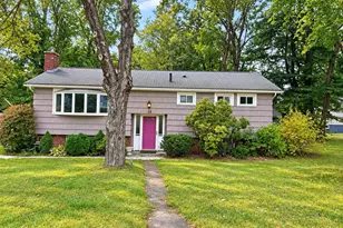 13 Lee Cir, Hudson, MA 01749 - Photo 1