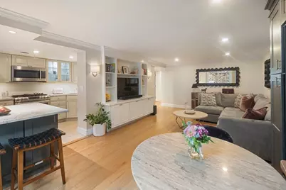 7 Concord Sq #1, Boston, MA 02118 - Photo 8
