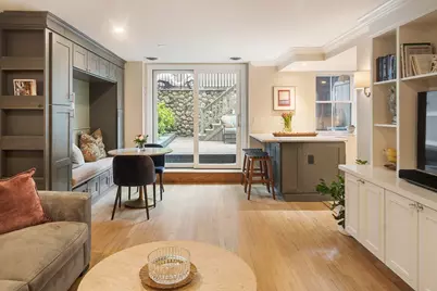 7 Concord Sq #1, Boston, MA 02118 - Photo 2