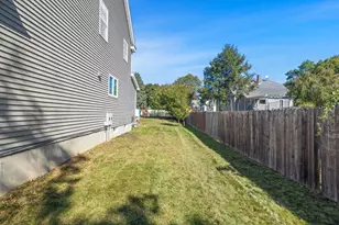 4 Childs St, Shrewsbury, MA 01545 - Photo 6