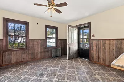 149 Lake St, Webster, MA 01570 - Photo 10