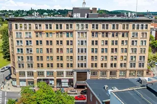 11-21 Lawrence St, Lawrence, MA 01840 - Photo 4