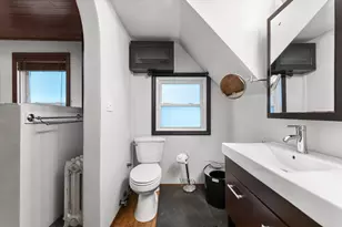 30 Summer St, Somerville, MA 02143 - Photo 18