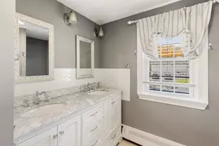19 Longbow Rd, Lynnfield, MA 01940 - Photo 22