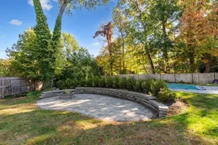 19 Longbow Rd, Lynnfield, MA 01940 - Photo 32