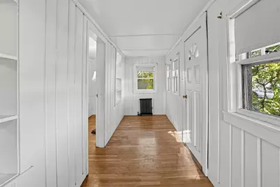 40 Sachem St, Billerica, MA 01821 - Photo 4