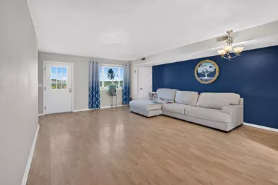 100 Merrimack Ave #71, Dracut, MA 01826 - Photo 6