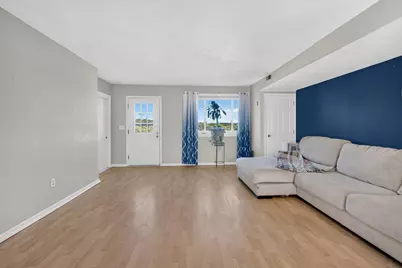 100 Merrimack Ave #71, Dracut, MA 01826 - Photo 8