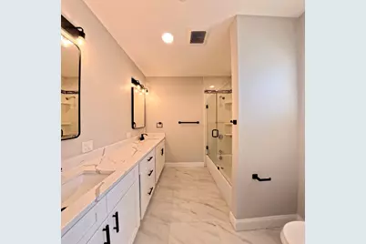 22 Madison Ave #3, Cambridge, MA 02140 - Photo 8