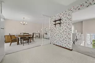 5 Bamberg Dr, Woburn, MA 01801 - Photo 10