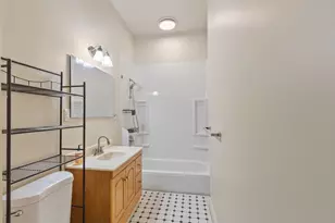 104 10th, Lowell, MA 01850 - Photo 14