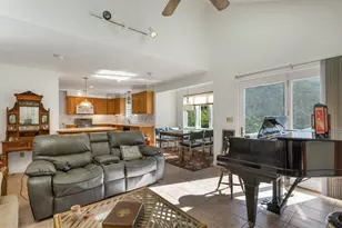 63 Drew Woods Dr, Derry, NH 03038 - Photo 16