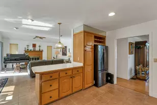 63 Drew Woods Dr, Derry, NH 03038 - Photo 8