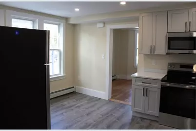 78 Endicott St #1R, Peabody, MA 01960 - Photo 4