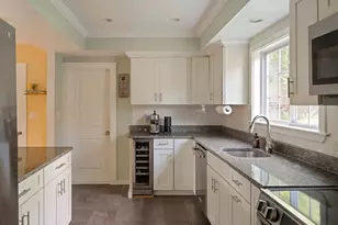 89 Green St, Wakefield, MA 01880 - Photo 4
