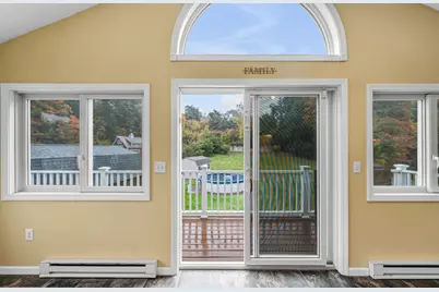 382 Miller St, Ludlow, MA 01056 - Photo 14