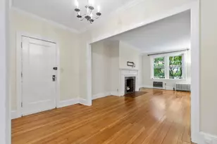 315 Tappan, Brookline, MA 02445 - Photo 2