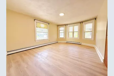 17 Crafts St #A, Newton, MA 02458 - Photo 4