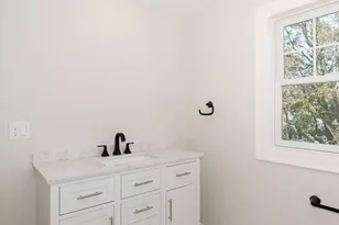 4 Mollies Ln, Gloucester, MA 01930 - Photo 18