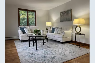 10 Pelham St, Billerica, MA 01821 - Photo 2