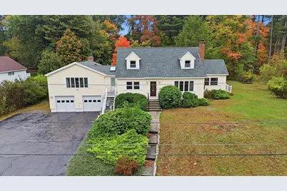15 Regis Rd, Tewksbury, MA 01876 - Photo 2