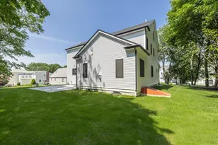 3 Bradford Rd, Natick, MA 01760 - Photo 26